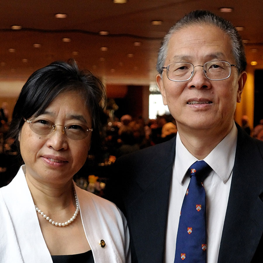 Alumnus Peixin He (PhD, ’85, chemistry) and Xiaoming Chen